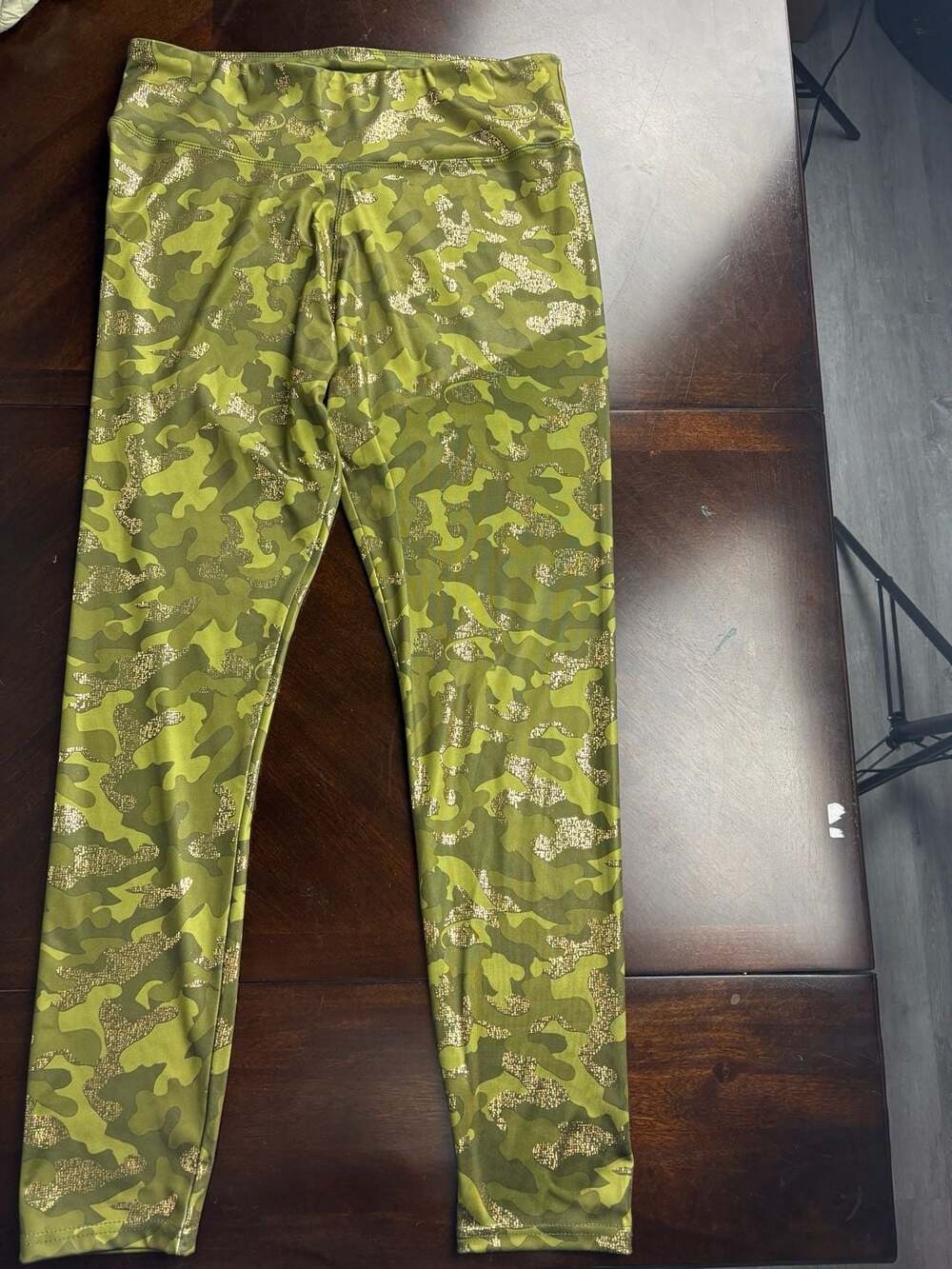 Runway Ready Active Women’s Camo Metallic Gold High Waist Leggings Size XL